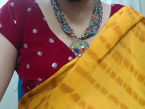 Snapshot of Lovely_Siri_23 chatting on June 6, 2026, 1:38 pm Lovely Siri 23 online show from June 6, 2026, 1:38 pm