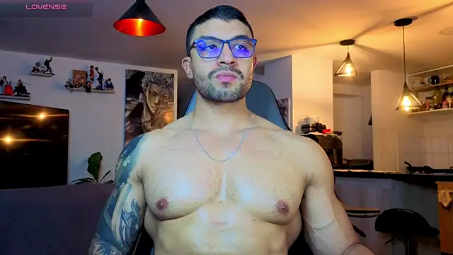 Snapshot of Michael_Diamond chatting on May 27, 2026, 1:37 am Michael Diamond online show from May 27, 2026, 1:37 am