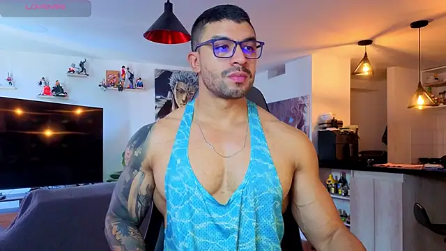Snapshot of Michael_Diamond chatting on May 24, 2026, 5:35 pm Michael Diamond online show from May 24, 2026, 5:35 pm