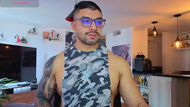 Michael Diamond online show from November 23, 2025, 3:44 pm