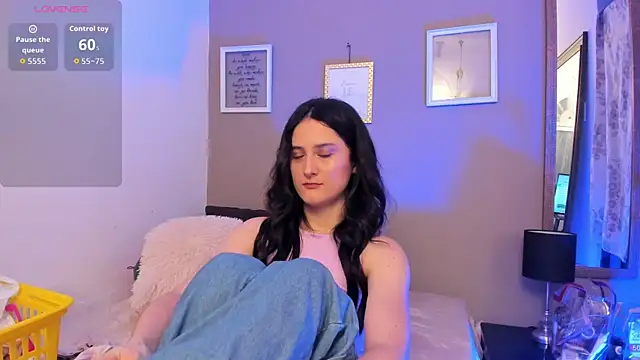 AlissonnFoxx online show from January 17, 2026, 10:46 pm