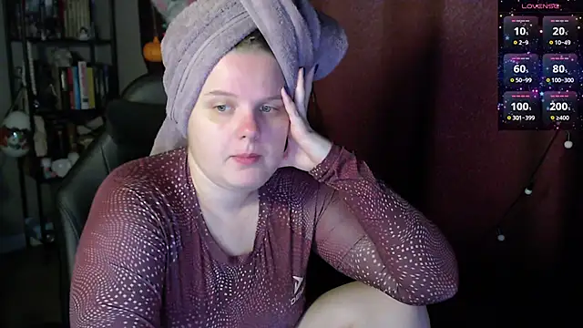 so cute777 online show from March 28, 2026, 3:51 am