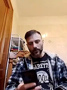 Snapshot of coppiasenzacensura chatting on October 23, 2025, 3:43 pm coppiasenzacensura online show from October 23, 2025, 3:43 pm