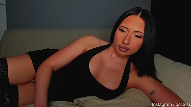 qsstess online show from October 30, 2025, 8:17 pm