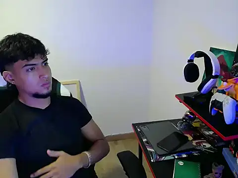 matias bianco online show from December 4, 2025, 3:49 am