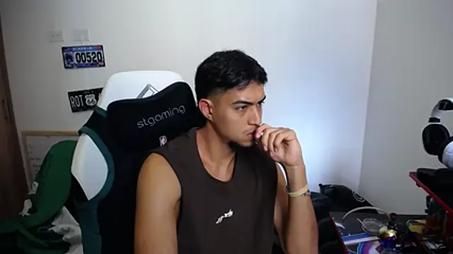 matias bianco online show from November 12, 2025, 4:22 pm