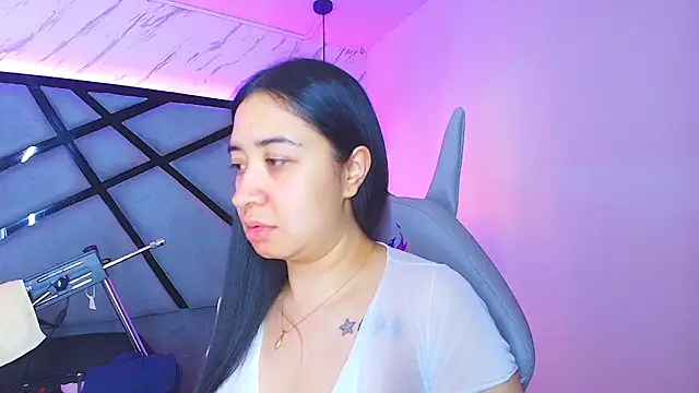 sayumi dirty online show from March 3, 2026, 7:32 pm