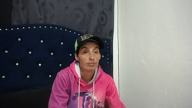 Snapshot of anyu1306 chatting on February 5, 2025, 3:55 am anyu1306 online show from February 5, 2025, 3:55 am