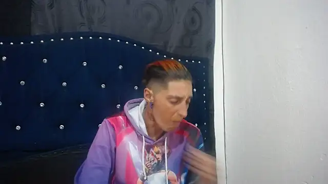 Snapshot of anyu1306 chatting on February 8, 2025, 6:43 am anyu1306 online show from February 8, 2025, 6:43 am