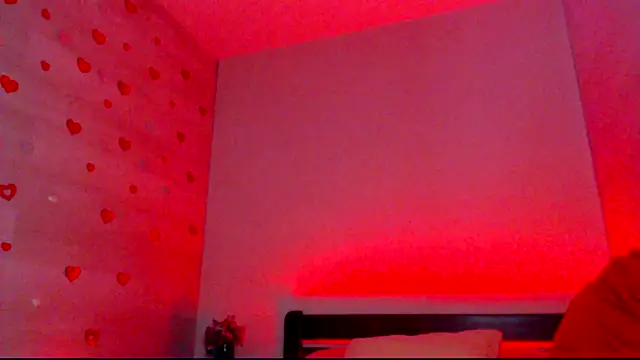 Laya Moon online show from March 13, 2026, 1:05 pm