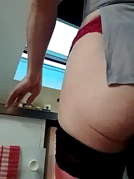 Snapshot of JOHANNA9MOI02 chatting on October 2, 2025, 5:27 pm JOHANNA9MOI02 online show from October 2, 2025, 5:27 pm