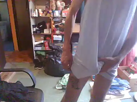 Snapshot of MisterMister45 chatting on July 13, 2026, 1:10 pm MisterMister45 online show from July 13, 2026, 1:10 pm