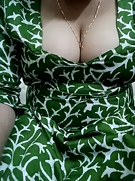 Snapshot of 09punjabi chatting on November 16, 2025, 4:12 pm 09punjabi online show from November 16, 2025, 4:12 pm