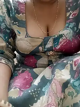 Snapshot of 09punjabi chatting on November 11, 2025, 11:16 am 09punjabi online show from November 11, 2025, 11:16 am