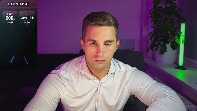 Sweeet  boy online show from September 21, 2025, 4:23 pm