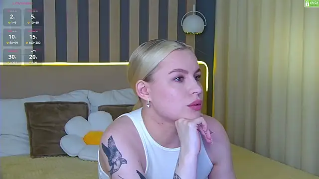 AmaliaBell online show from July 12, 2026, 1:12 pm