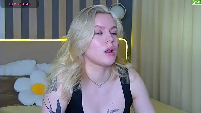 AmaliaBell online show from July 3, 2026, 1:06 pm