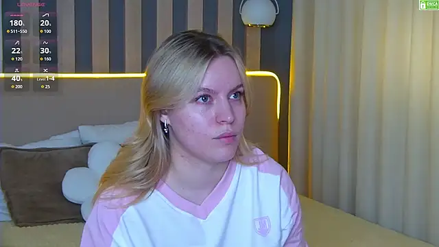 AmaliaBell online show from June 23, 2026, 1:09 pm