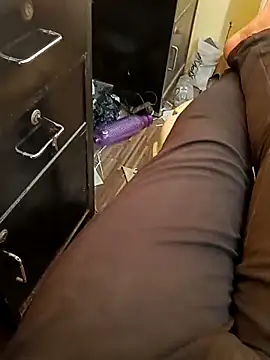 u wan me online show from December 3, 2025, 9:20 am