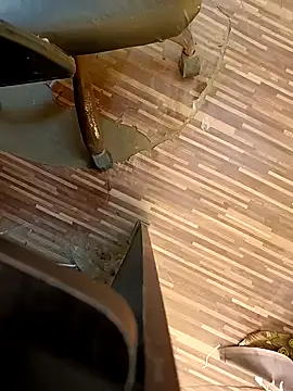 u wan me online show from March 13, 2025, 8:59 am