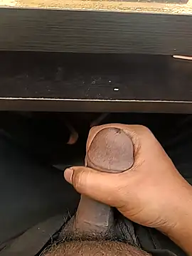 u wan me online show from March 7, 2025, 10:02 am