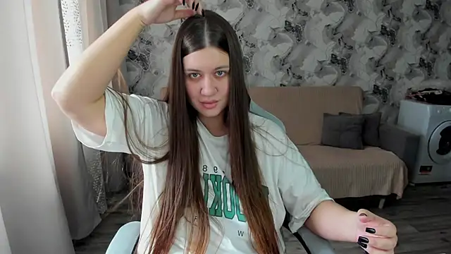 Snapshot of Lis_Kollen chatting on October 2, 2025, 8:18 am Lis Kollen online show from October 2, 2025, 8:18 am