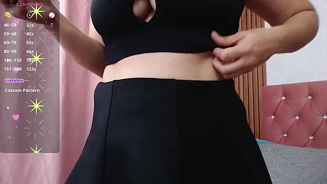 gisellsaenz online show from April 7, 2026, 3:58 pm