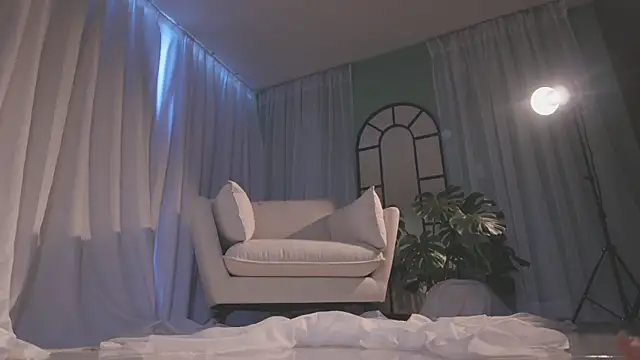 AmyArmstrong online show from February 17, 2026, 9:12 pm