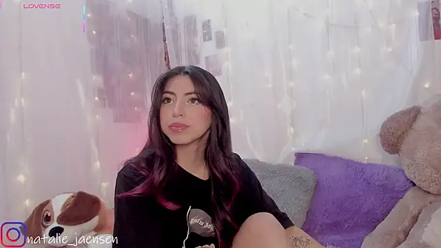 natalie jaensen online show from December 21, 2025, 4:08 pm