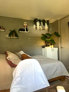 Snapshot of DaniDusan_ chatting on September 9, 2025, 4:38 pm DaniDusan online show from September 9, 2025, 4:38 pm