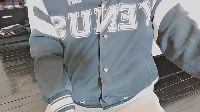 Sophie Secret online show from February 19, 2025, 10:53 pm