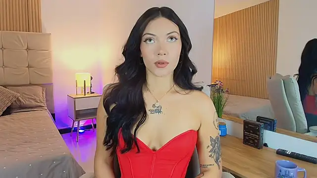 Snapshot of Baby_Venuss chatting on March 2, 2026, 3:18 am Baby Venuss online show from March 2, 2026, 3:18 am