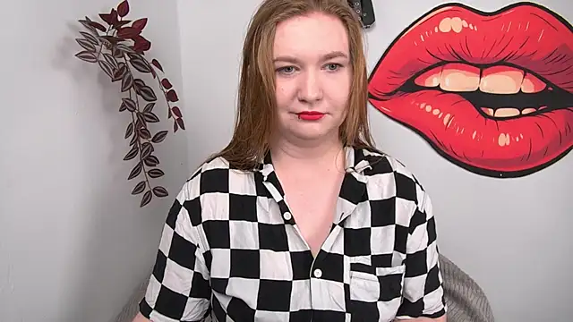 Snapshot of LaraDream chatting on February 24, 2026, 4:19 pm LaraDream online show from February 24, 2026, 4:19 pm