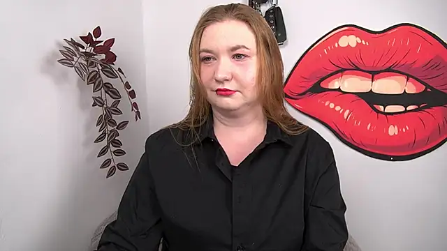 Snapshot of LaraDream chatting on February 3, 2026, 1:27 pm LaraDream online show from February 3, 2026, 1:27 pm