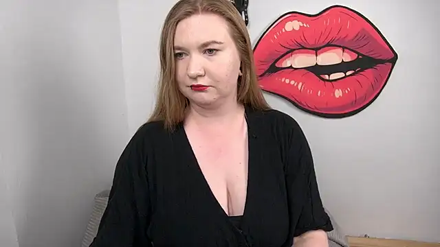 LaraDream online show from December 1, 2025, 4:30 pm