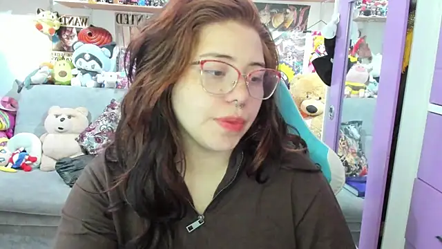 soficammy online show from November 24, 2025, 10:21 pm