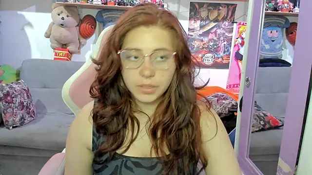 Snapshot of soficammy chatting on April 28, 2026, 2:27 am soficammy online show from April 28, 2026, 2:27 am