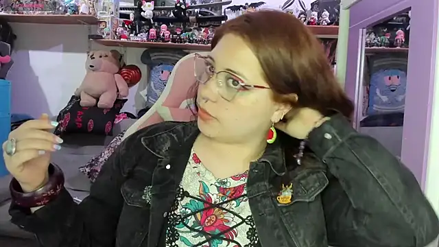 soficammy online show from March 16, 2026, 11:40 pm