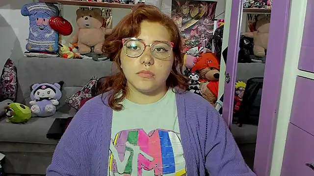 soficammy online show from March 12, 2025, 6:40 am