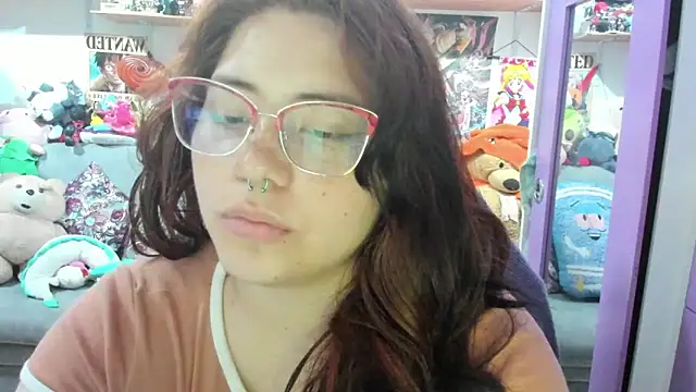 soficammy online show from September 17, 2025, 9:17 pm