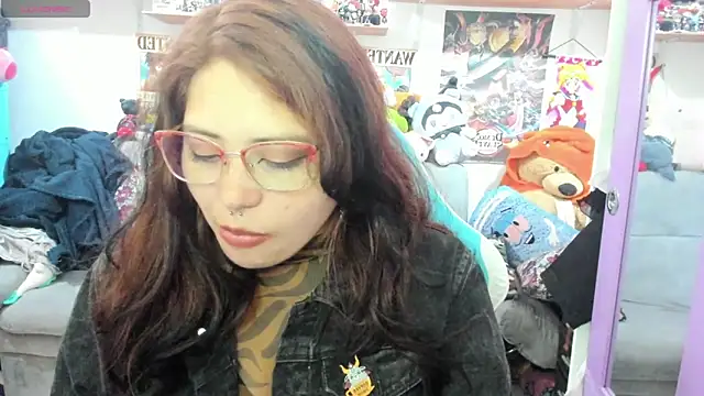 soficammy online show from September 19, 2025, 8:35 pm