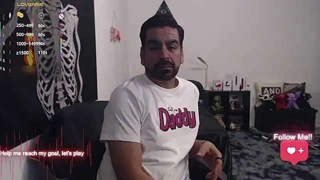 soyelcarlitos  online show from March 24, 2026, 5:51 am