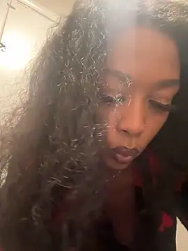 mismialove online show from April 18, 2026, 9:00 am