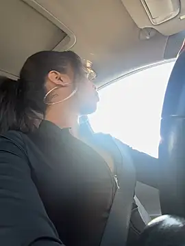 mismialove online show from March 27, 2026, 3:24 pm