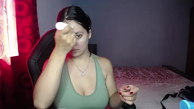 Snapshot of susan_smith18 chatting on January 16, 2026, 3:27 pm susan smith18 online show from January 16, 2026, 3:27 pm