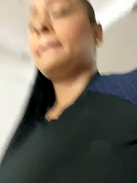 sofia xxx02 online show from November 25, 2025, 12:05 pm