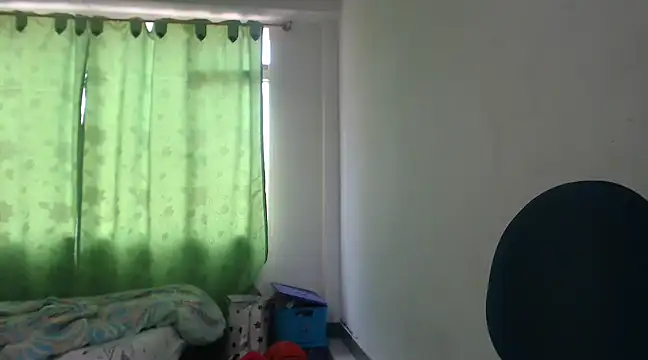 Snapshot of mibaby_fantasy18 chatting on February 28, 2025, 4:31 pm mibaby fantasy18 online show from February 28, 2025, 4:31 pm