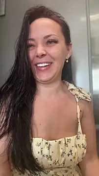 Snapshot of Kate_Joy chatting on June 2, 2026, 1:00 pm Kate Joy online show from June 2, 2026, 1:00 pm