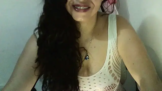 Snapshot of oso34hot chatting on November 28, 2025, 12:05 pm oso34hot online show from November 28, 2025, 12:05 pm