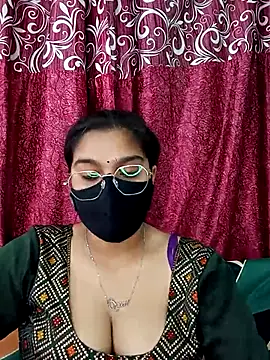 Snapshot of Jasmine_jaaan chatting on May 11, 2026, 4:25 am Jasmine jaaan online show from May 11, 2026, 4:25 am